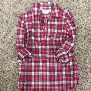 Vineyard Vines button up pullover